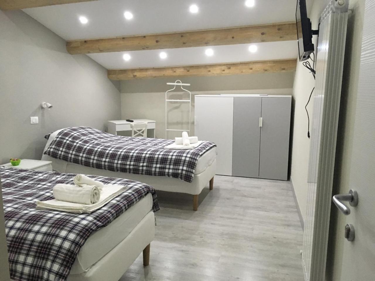 Sagittabondo Bed & Breakfast กัมโปบัสโซ ภายนอก รูปภาพ